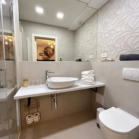 Olivetta Heritage 4* 茨里克韦尼察